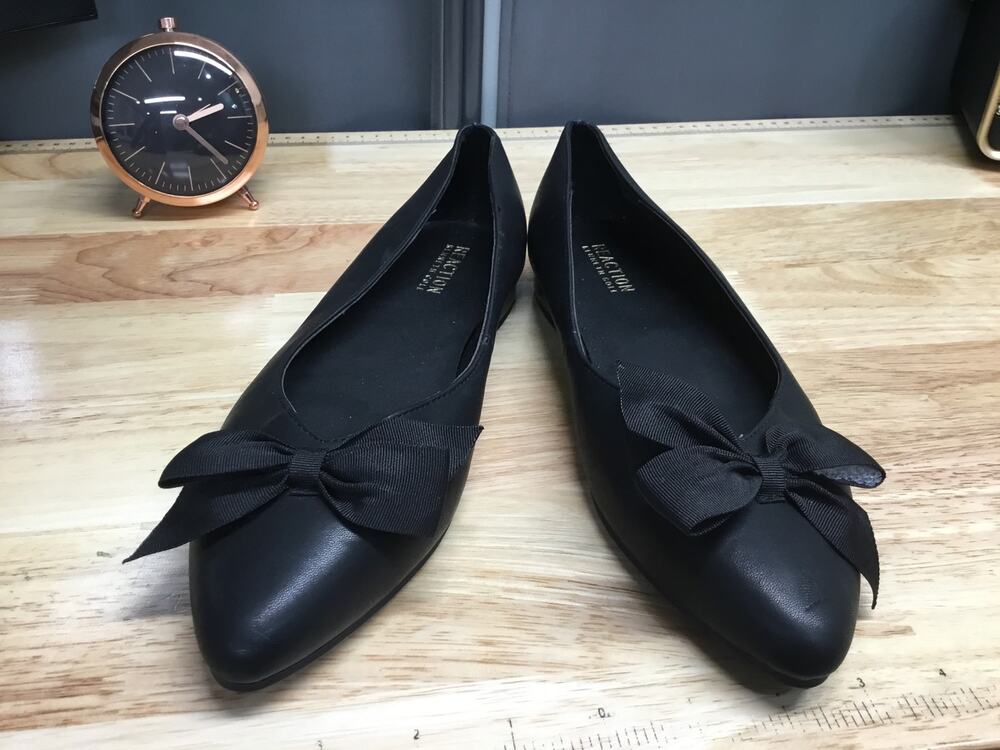 Kenneth Cole Lily Women's 8.5 Black Leather Bow Slip-On Pointed Toe Ballet Flats
